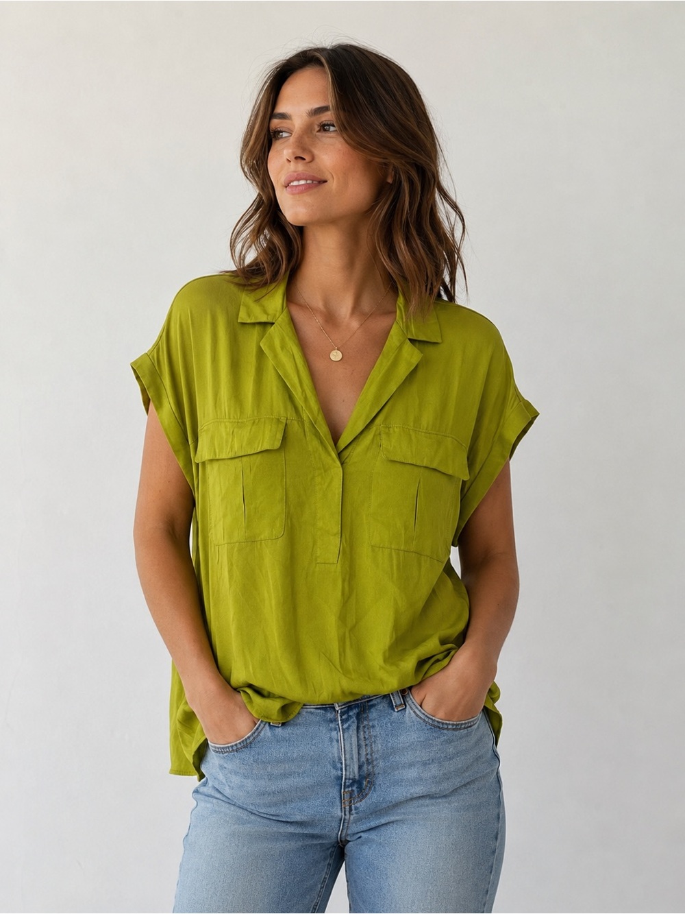 Rose & Olive Green Short Sleeve V-Neck Blouse Size XL